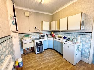 Photo 18- click for photo gallery